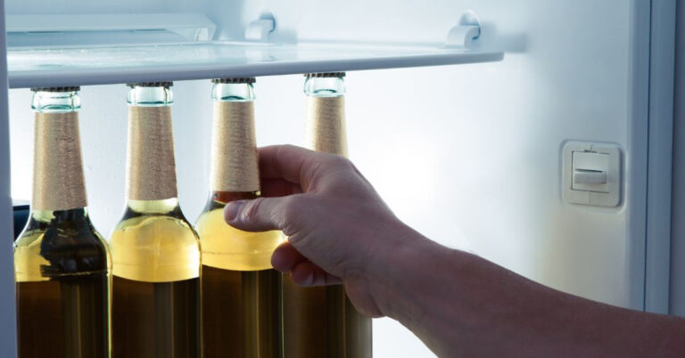 Conserto de Cervejeira em Contagem | Assistência Perto de Mim cervejeira nao gela