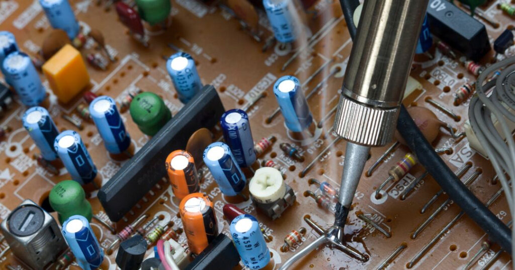 Conserto de Purificador de Água em Contagem | Assistência Perto de Mim placa eletronica com falhas ou sem funcionamento